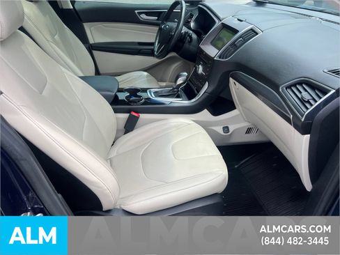 Used 2017 Ford Edge Titanium w/ Equipment Group 301A FWD image 16