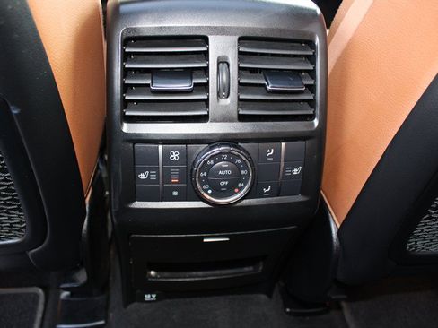 Used 2018 Mercedes-Benz GLS 550 4MATIC image 28