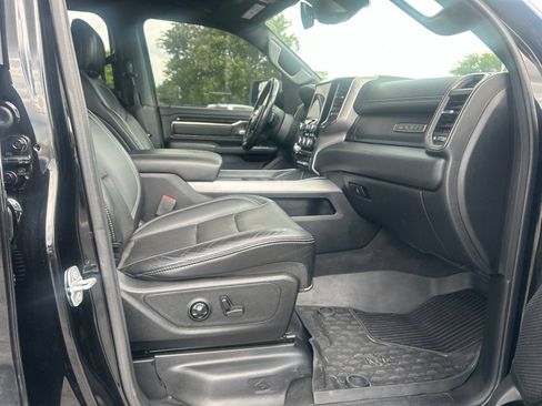Used 2019 RAM 1500 Sport w/ Advanced Safety Group AWD/4WD image 16