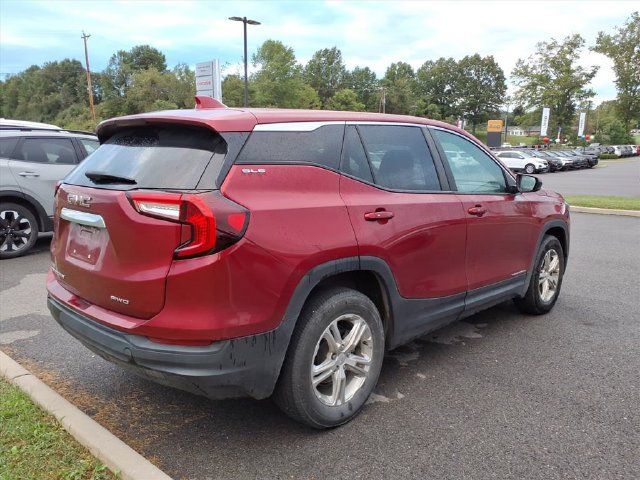 Used 2023 GMC Terrain SLE AWD/4WD image 9