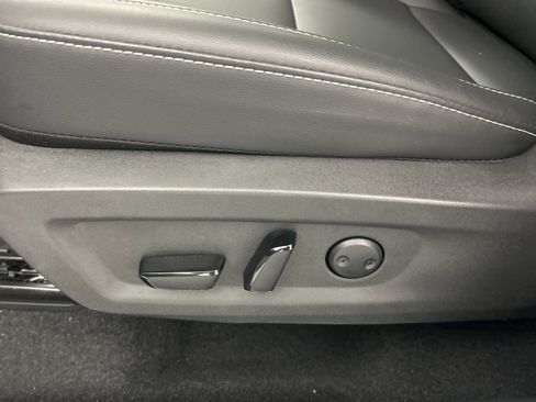 New 2025 Nissan Murano SV image 12