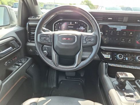 Used 2023 GMC Sierra 1500 AT4 AWD/4WD image 33