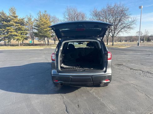Used 2022 Subaru Ascent Premium w/ Convenience Package image 11
