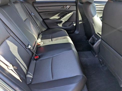 Used 2022 Honda Accord Sport image 19