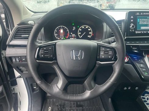 Used 2025 Honda Odyssey Elite image 10