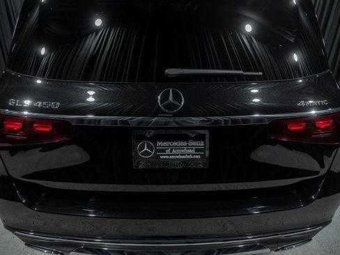 New 2026 Mercedes-Benz GLS 450 4MATIC image 6
