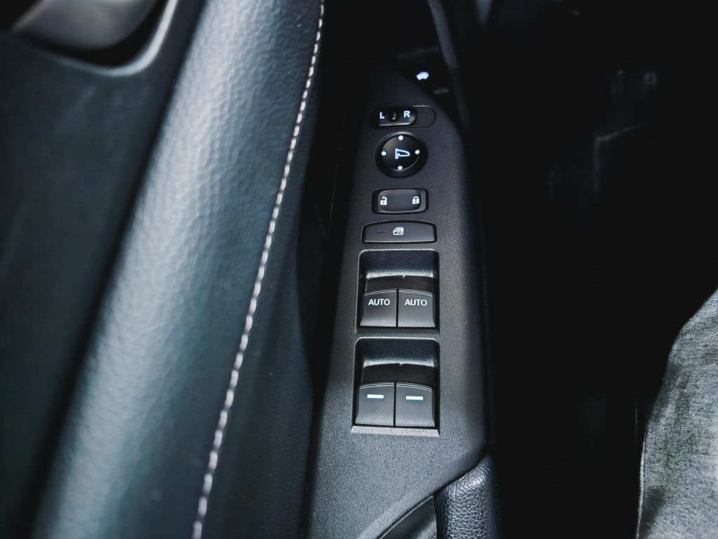 Used 2016 Honda Civic Touring image 21