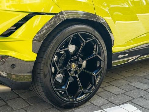 Used 2023 Lamborghini Urus Performante image 53