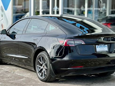 Used 2021 Tesla Model 3 Long Range image 3