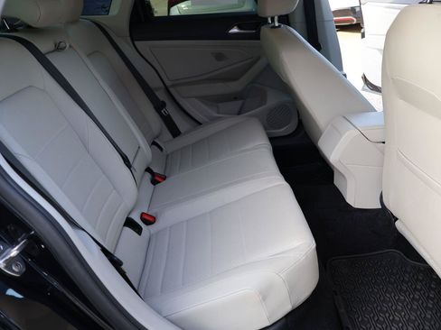 Used 2023 Volkswagen Jetta SE w/ Panoramic Sunroof Package FWD image 17