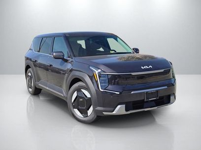 New 2026 Kia EV9 Light