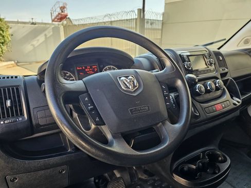 Used 2019 RAM ProMaster 2500 FWD image 18