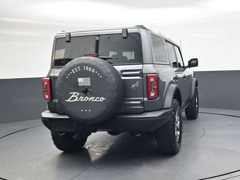 Used 2025 Ford Bronco Badlands image 4