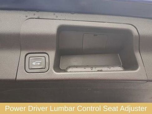 Used 2023 GMC Acadia SLE w/ Driver Convenience Package image 20