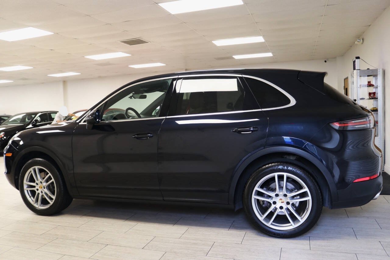Used 2020 Porsche Cayenne Turbo AWD/4WD image 11