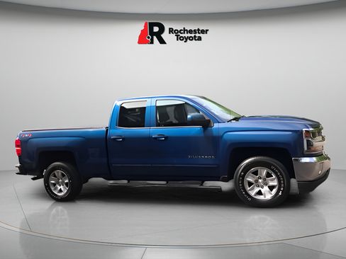 Used 2018 Chevrolet Silverado 1500 LT w/ All Star Edition AWD/4WD image 9