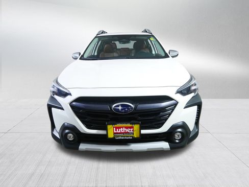 Used 2023 Subaru Outback Touring image 2