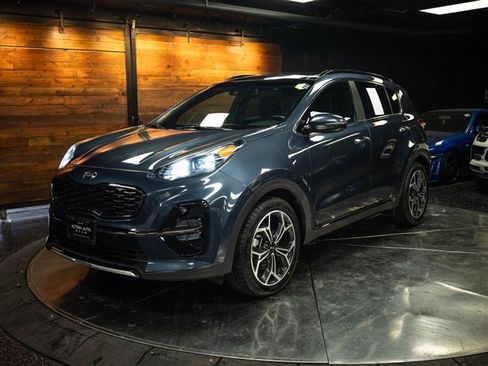 Used 2020 Kia Sportage SX FWD image 2