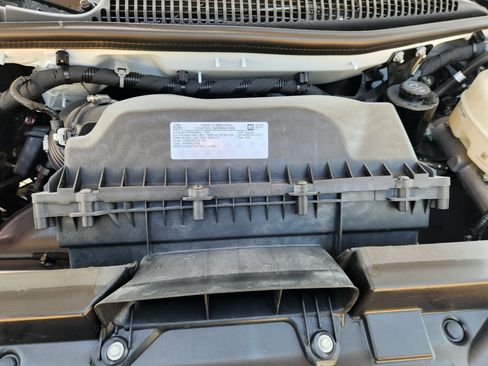 New 2025 Chevrolet Express 2500 Extended w/ Driver Convenience Package image 31