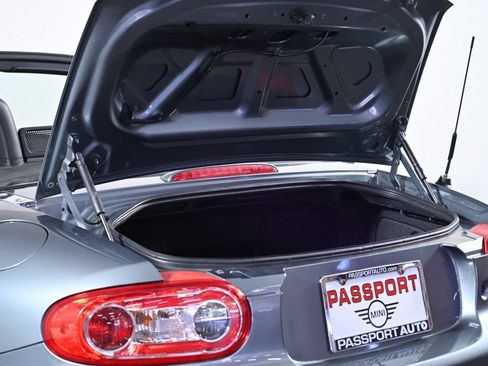 Used 2013 MAZDA MX-5 Miata Sport RWD image 37