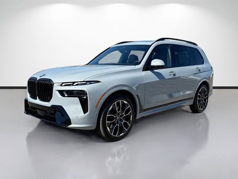 New 2026 BMW X7 xDrive40i w/ Executive Package image 7