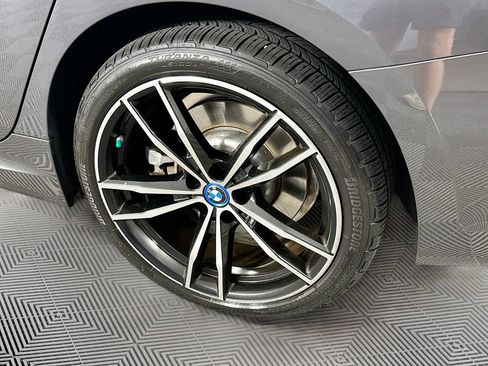 Used 2022 BMW 330e xDrive AWD/4WD image 40