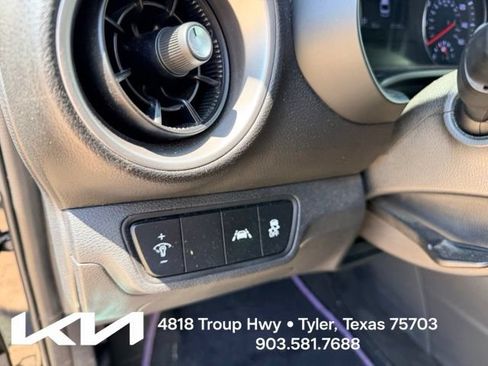 Certified 2021 Kia Forte Sedan FWD image 14