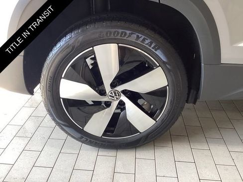 Used 2024 Volkswagen Taos S AWD/4WD image 24