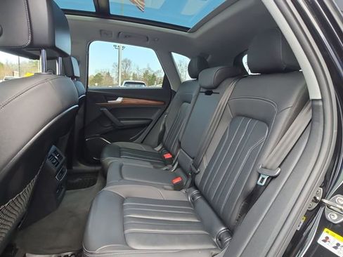 Used 2023 Audi Q5 2.0T Premium w/ Convenience Package image 23