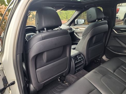 Used 2020 BMW 530i image 14