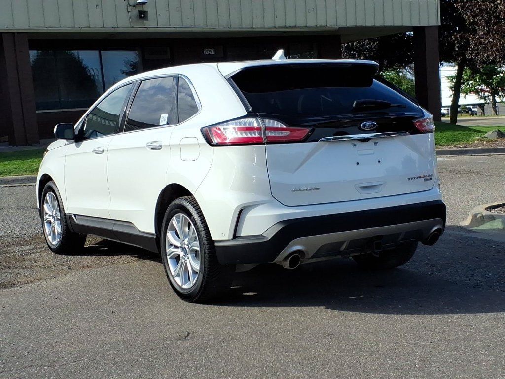 Used 2020 Ford Edge Titanium w/ Equipment Group 301A AWD/4WD image 3