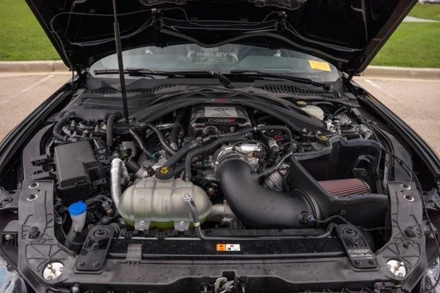 Used 2020 Ford Mustang Shelby GT500 w/ Technology Package RWD image 32