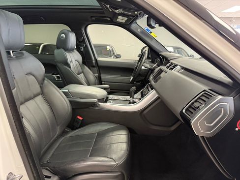Used 2015 Land Rover Range Rover Sport HSE AWD/4WD image 26