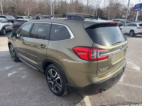 Used 2023 Subaru Ascent Limited image 4