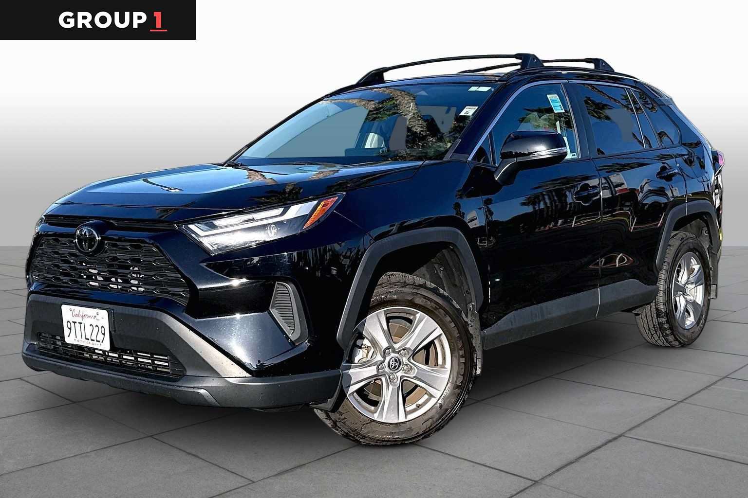 Certified 2025 Toyota RAV4 XLE w/ Convenience Package FWD image 1