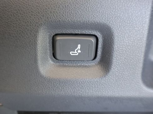 Used 2026 Toyota Tacoma SR5 RWD image 14