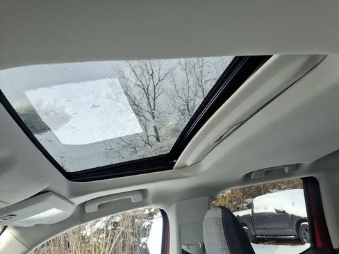 Certified 2024 Ford Maverick XLT w/ XLT Luxury Package image 18