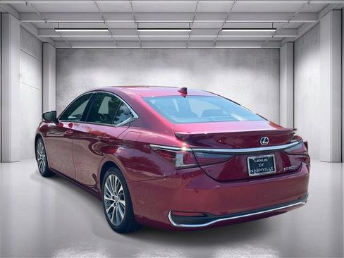 Used 2020 Lexus ES 300h w/ Premium Package FWD image 5