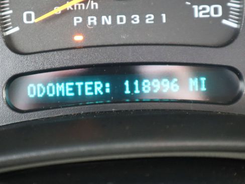 Used 2007 Chevrolet Silverado 2500 LT w/ Skid Plate Package image 37