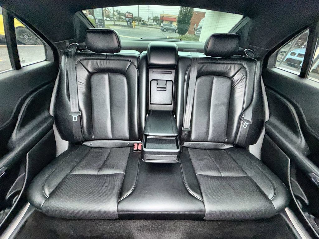 Used 2020 Lincoln Continental Reserve FWD image 26