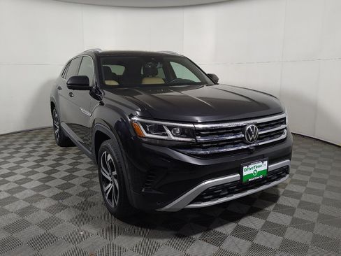 Used 2020 Volkswagen Atlas Cross Sport SEL Premium AWD/4WD image 14
