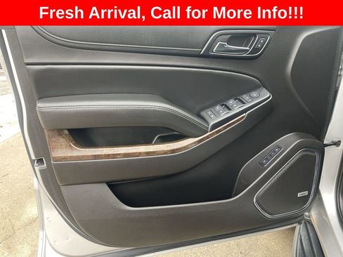 Used 2016 Chevrolet Tahoe LT w/ Luxury Package AWD/4WD image 13