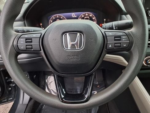 Used 2024 Honda Accord EX image 10