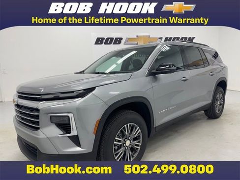 New 2026 Chevrolet Traverse LT w/ Driver Confidence Package FWD image 1