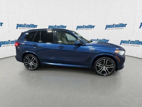 Used 2019 BMW X5 xDrive50i w/ M Sport Package AWD/4WD image 13