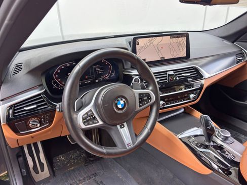 Used 2022 BMW 540i w/ M Sport Package RWD image 14