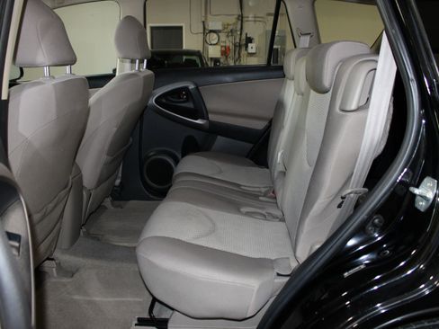 Used 2008 Toyota RAV4 2WD image 17