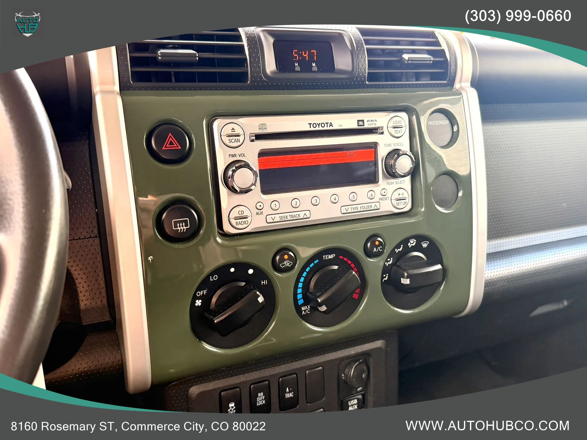 Used 2012 Toyota FJ Cruiser 4WD w/ Upgrade Pkg image 22