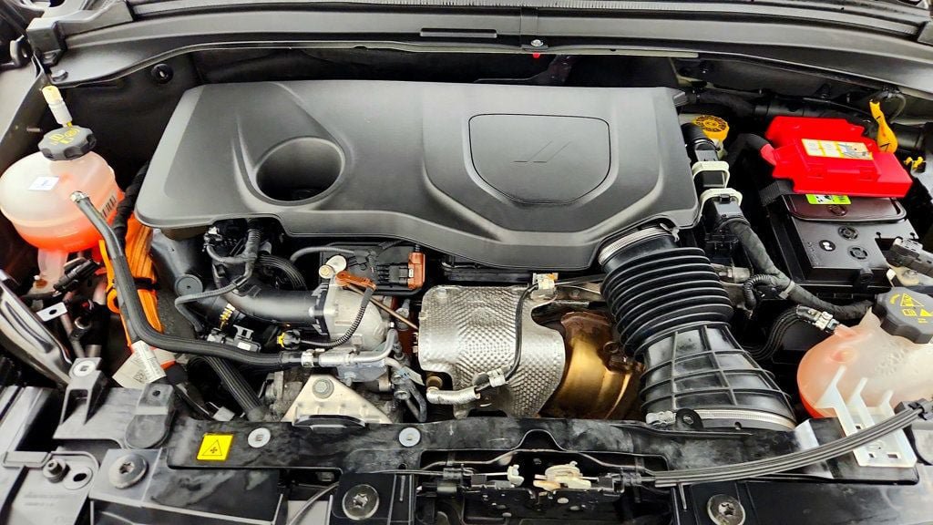 Used 2024 Dodge Hornet R/T Plus w/ R/T Blacktop Package AWD/4WD image 28