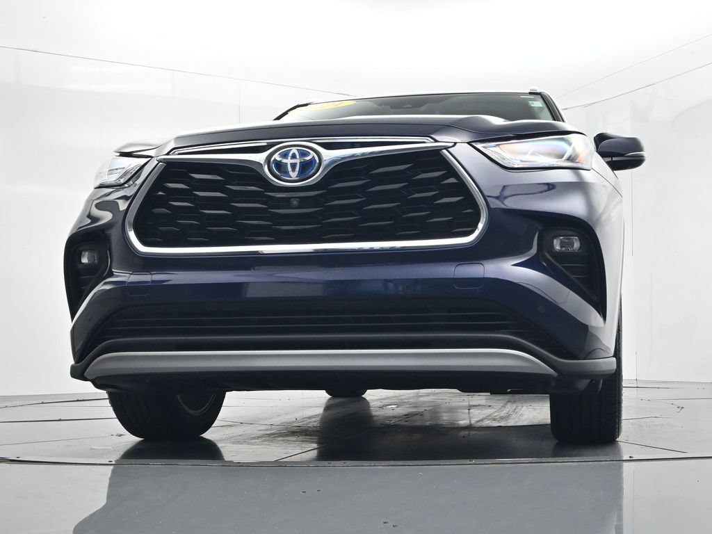 Used 2021 Toyota Highlander Platinum AWD/4WD image 44